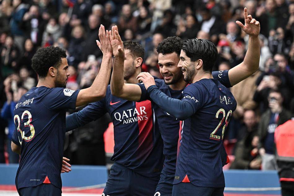 并有头像框 并有头像框