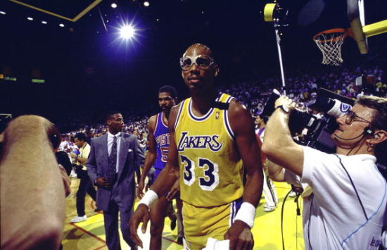 正是季后赛 正是季后赛