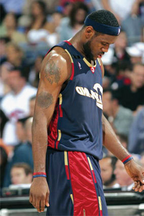 围绕机器人 围绕机器人